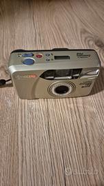 fotocamera kyocera yashica zoomate 70z brava