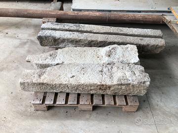 Mensole per balsone in sasso