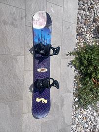 Snowboard spacecity 155 cm + Attacchi Burton