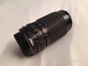 Obiettivo per fotocamere a pellicola 