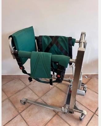 sollevatore elettrico per anziani 