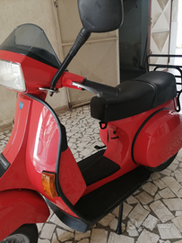 Vespa 125 T5 prima serie rossa