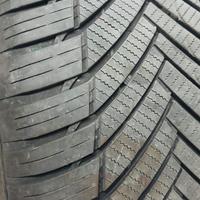 Pneumatici quattro stagioni 245/50/18