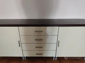 mobile da camera da letto 