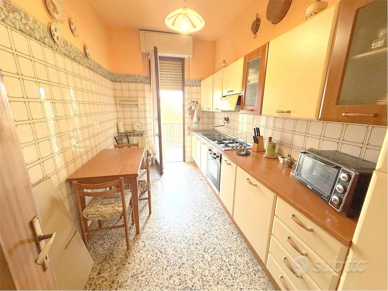 Appartamento – Novi Ligure, Quartiere G3 - Vista 4