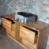 MOBILI E ARREDO BAGNO IN ULIVO 