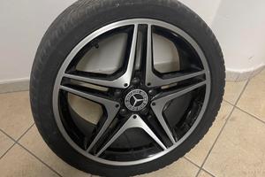 Cerchi amg mercedes classe A B da 18 pollici.