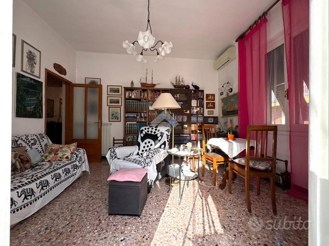 4 LOCALI A CHIAVARI - More