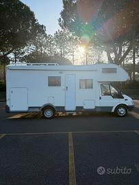 Camper Ford