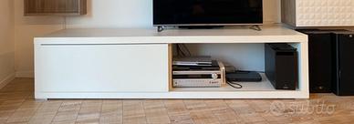 Mobile tv marca COMPAS per zona giorno