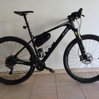 Telaio Focus carbonio 29"