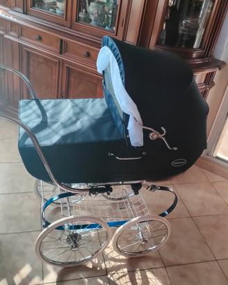 Carrozzina Inglesina blu notte 