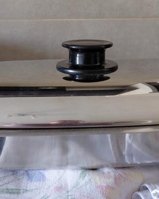teglia con coperchio