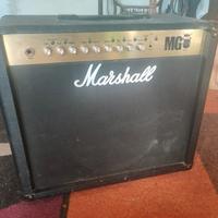 amplificatore chitarra Marshall MG100fx