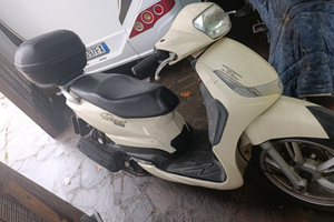 Scooter Peugeot