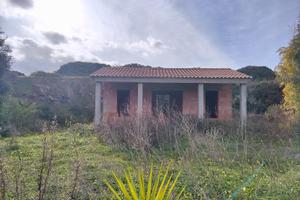 Cabras-terreno/rustico sulla strada di Is Arrutas