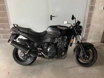 Triumph Speed Triple 900 - 1996