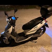 Peugeot tweet 125