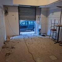 Locale commerciale 40 mq piu deposito di 80 mq