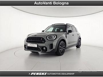 MINI Countryman Mini 2.0 Cooper S Essential a...