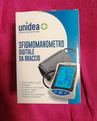 Sfigmomanometro digitale da braccio