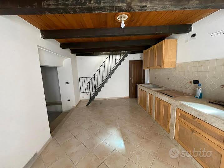 Grazioso trilocale zona santuario - Vista 2