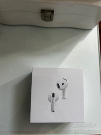 AirPods 4 con Cancellazione Attiva del Rumore (ANC