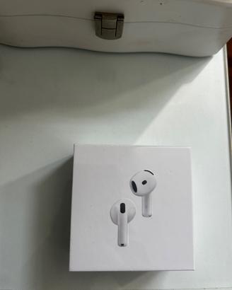 AirPods 4 con Cancellazione Attiva del Rumore (ANC