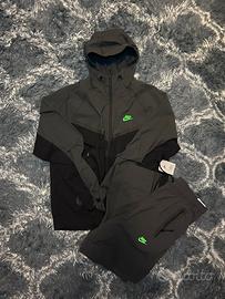 Tutta nike tech grigia