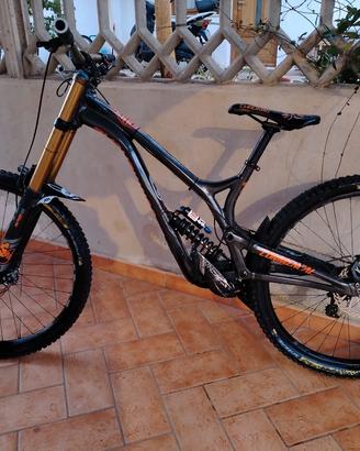 Commencal supreme dh v4.2 