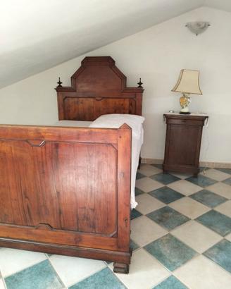 Letto primi ‘800 stile sardo + comodino
