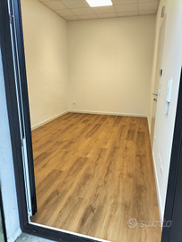 Stanza ad uso professionale/studio medico