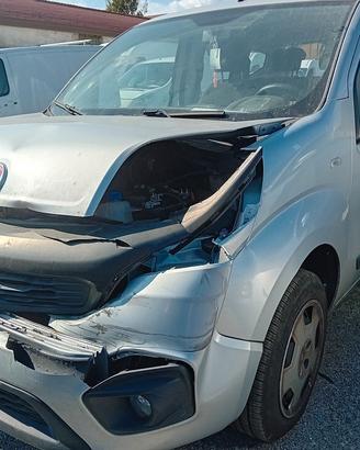 RICAMBI FIAT QUBO 1.3 MULTIJET ANNO 2019