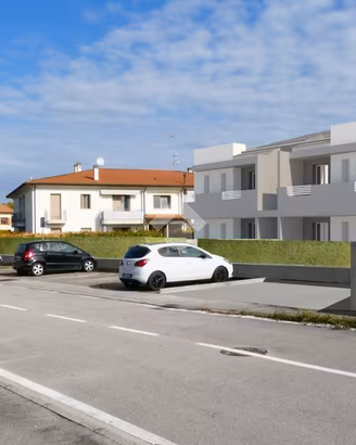 3 LOCALI A SALGAREDA