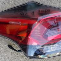 Fanale posteriore sinistro Toyota RAV4 2016