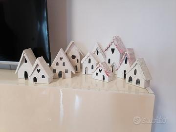 villaggio di Natale paesaggio invernale natalizio 