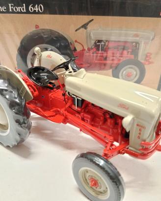 FORD 640 - scala 1/16 ERTL PRECISION Series # 8