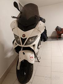 Gilera Nexsus 300 
