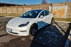 Tesla Model 3 Long Range dual motor Batteria Nuova
