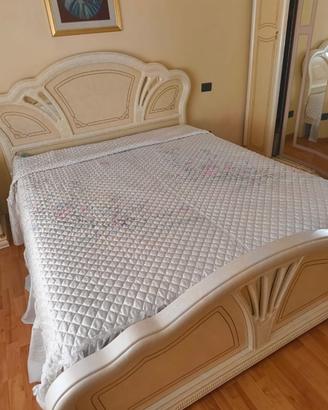 Camera da letto matrimoniale