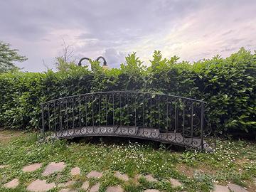 Ponte da giardino in acciaio