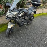 KAWASAKI VERSYS 650 FULL OPTIONAL!!