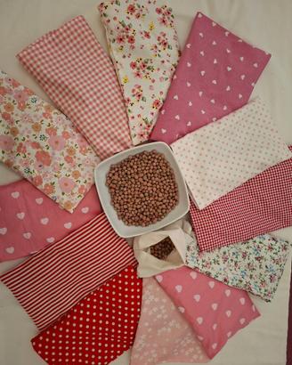 CUSCINO CON NOCCIOLI DI VISCIOLA