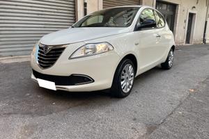 Lancia Ypsilon 1.2 69 CV 5 porte GPL Ecochic Silve