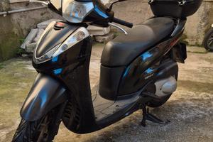 HONDA SH 300i