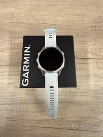 Garmin Fenix 8 AMOLED 43 mm - in garanzia