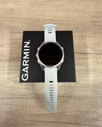 Garmin Fenix 8 AMOLED 43 mm - in garanzia