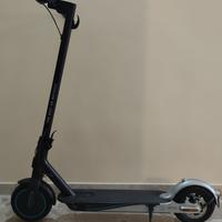 Monopattino Elettrico Xiaomi Pro 2 Mercedes