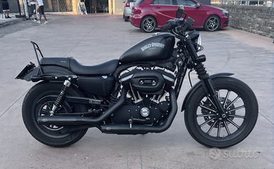 Harley Davison 883 Iron