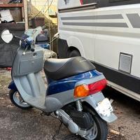 Piaggio Zip 50 Scooter 2T